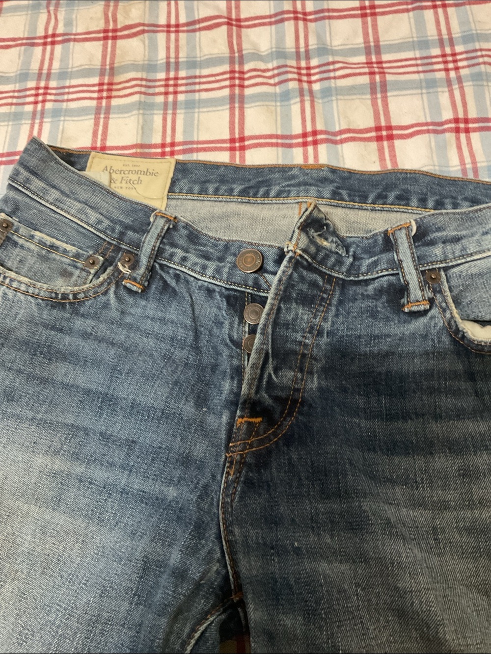 Vintage Blue Denim button fly men’s jeans by Abercrombie & fitch 33x32 - Picture 2 of 5